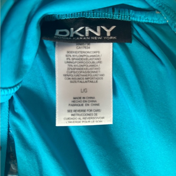 Vintage DKNY Tankini - Picture 4 of 5